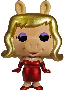 Metallic Miss Piggy - SDCC 2013 figure by Jim Henson, produced by Funko. Front view.