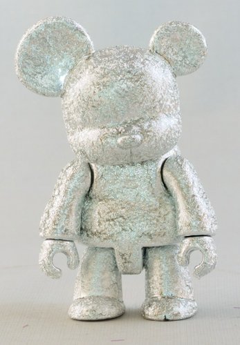 Metallic Silver Bear figure by Toy2R, produced by Toy2R. Front view.