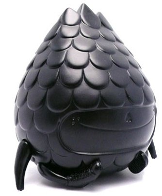 Kid Onion - Black Special Version figure by Easy Hey, produced by Artoyz Originals. Front view.