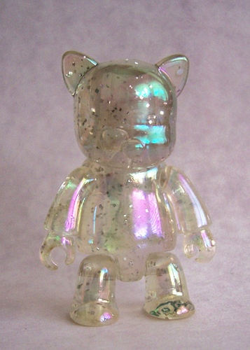 Metallic Cat Qee - Clear Glitter Pearlescent