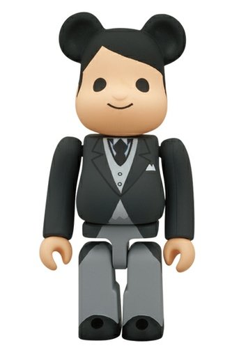 Groom Be@rbrick 100% figure by Medicom Toy, produced by Medicom Toy. Front view.