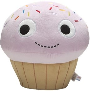 Yummy Cupcake 9 Pink Plush figure by Heidi Kenney, produced by Kidrobot. Front view.