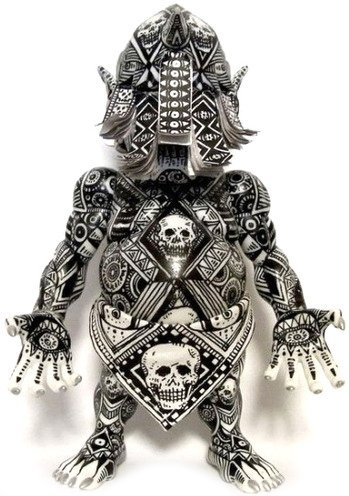 Debris Japan - DEBRI-S-KULL「HO-ICHI」  figure by Skull Toys, produced by Restore. Front view.