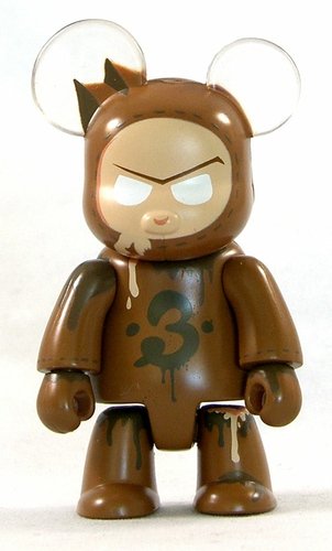 Artoyz Bear Brown figure by Artoyz Originals, produced by Toy2R. Front view.