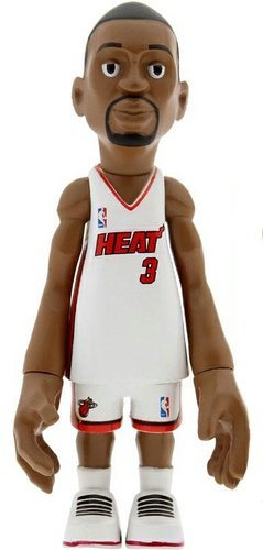 Dwayne Wade - White figure by Coolrain, produced by Mindstyle. Front view.