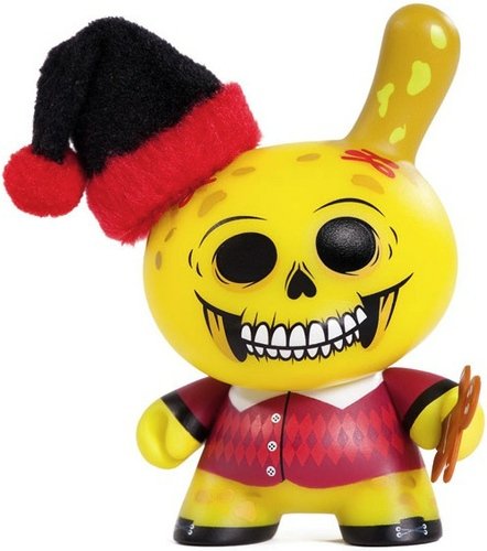 Burglarcillo figure by Saner, produced by Kidrobot. Front view.