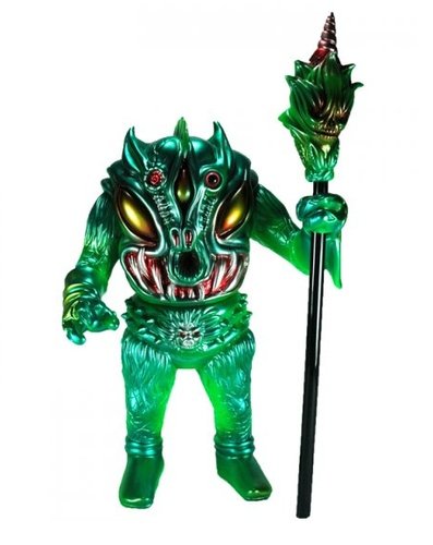 Pollen Kaiser - Temptuous Apple Green figure by Paul Kaiju, produced by Toy Art Gallery. Front view.