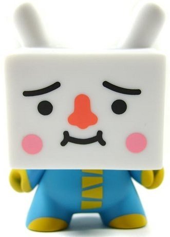 Tofu Dunny Devilrobots Blue figure by Devilrobots, produced by Kidrobot. Front view.