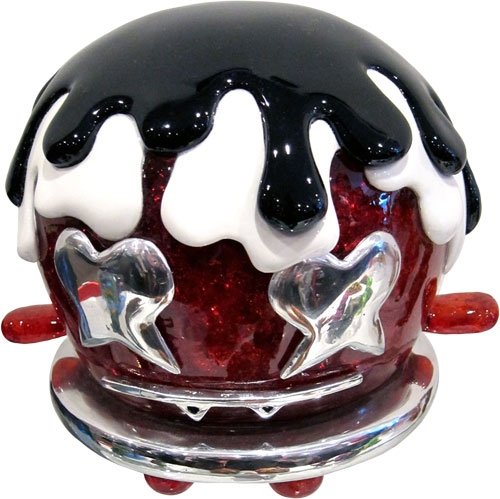 Buff Monster Bling Bling figure by Pretty In Plastic. Front view.