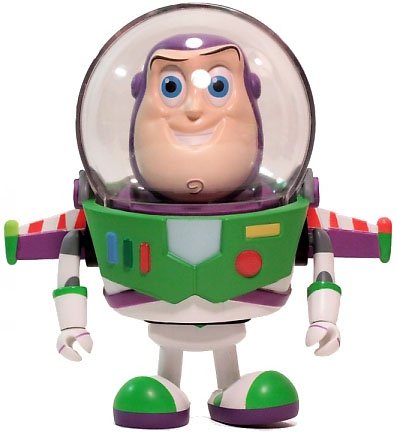 M Size Buzz Lightyear figure by Disney X Pixar, produced by Hot Toys. Front view.
