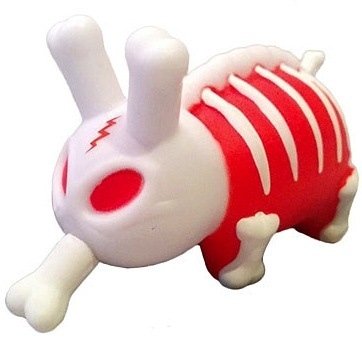 Bones - Red figure by Frank Kozik, produced by Kidrobot. Front view.