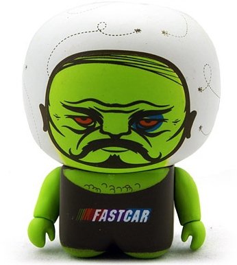 MMM Fastcar Unipo figure by Unklbrand, produced by Unklbrand. Front view.