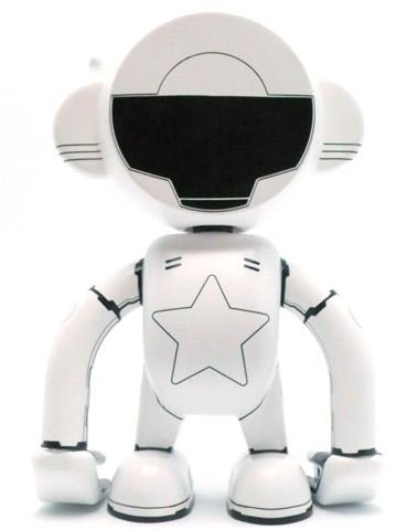 Moon-K figure by Le Jam, produced by Le Lab. Front view.