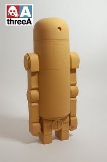 Bertie T-Shirt Container figure by Ashley Wood, produced by Threea. Front view.