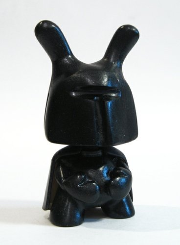 BLACK ALBUM DUMNY figure by Sucklord, produced by Suckadelic. Front view.
