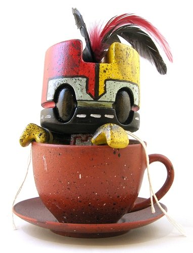 Ayahuasca Kachina figure by Sichi, produced by Lunartik Ltd. Front view.