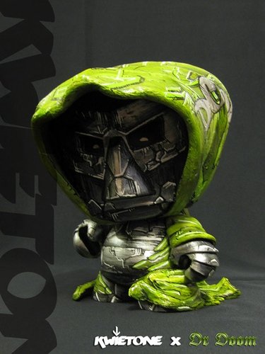 Dr. Doom figure by Kwietone. Front view.