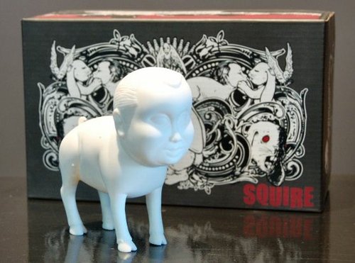 Unpainted Squire figure by Jermaine Rogers, produced by Strangeco. Front view.