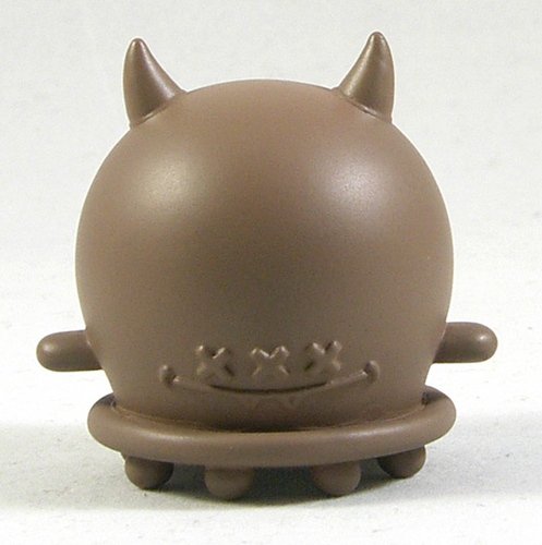 Buff Monster - Chocolate figure by Buff Monster, produced by Mindstyle. Front view.