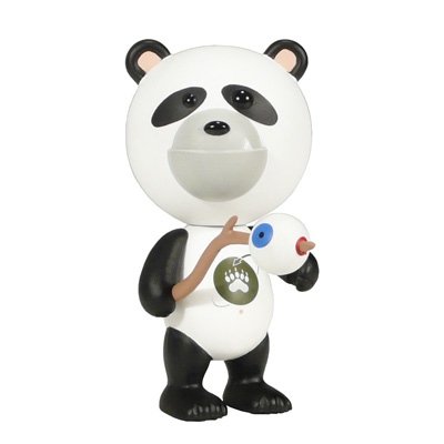 I.W.G. - Bibi the Panda Baby Cub figure by Patrick Ma, produced by Rocketworld. Front view.