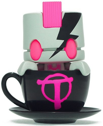 Mini Tea - AniChai  figure by Matt Jones (Lunartik), produced by Lunartik Ltd. Front view.