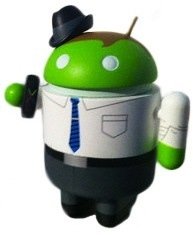 Mobley  figure by Andrew Bell, produced by Dyzplastic. Front view.