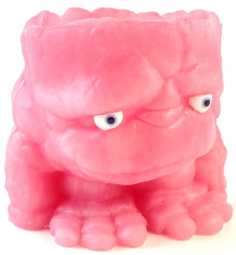 Its Growing On Me - Rose Quartz figure by Motorbot, produced by Deadbear Studios. Front view.