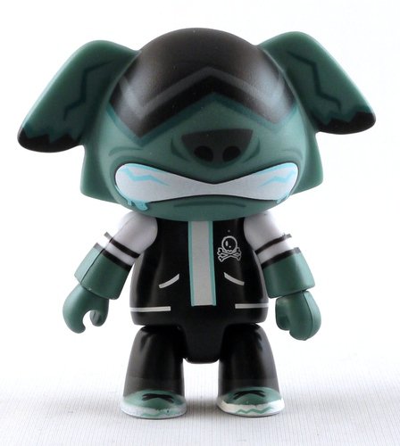 Albert Art Dax figure by Albert Art, produced by Toy2R. Front view.