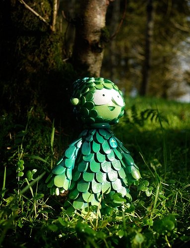 Forest Guardian Sculpture No.3 figure by Miss Muju. Front view.