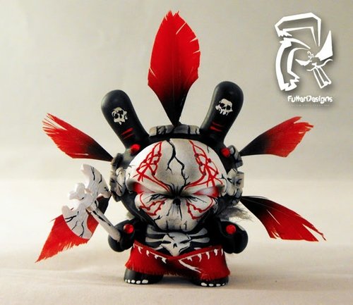 Aztec Skull God figure by Fuller Designs (James Fuller), produced by Kidrobot. Front view.