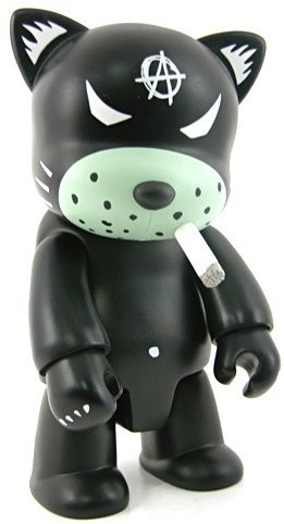 Anarchy Black Cat 8 figure by Frank Kozik, produced by Toy2R. Front view.