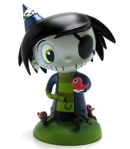 Scarygirl figure by Nathan Jurevicius, produced by Bigshot Toyworks. Front view.