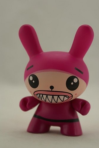 Sharp Teeth Pink figure by Dalek, produced by Kidrobot. Front view.