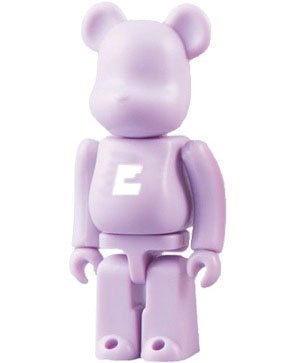 Basic Be@rbrick Series 18 - E figure, produced by Medicom Toy. Front view.