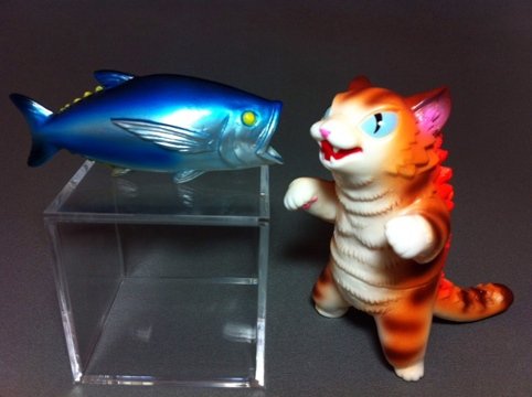 Kaiju Negora with Big Fish figure by Konatsu X Max Toy Co., produced by Max Toy Co.. Front view.