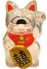 Mini Fortune Cat - Clear w/ Red Collar figure by Mori Katsura, produced by Realxhead. Front view.