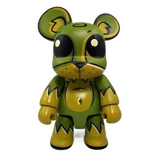 Toxic Swamp Bear figure by Joe Ledbetter, produced by Toy2R. Front view.