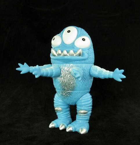 Spikewad - Brainfreeze Edition figure by Jeff Lamm, produced by Unbox Industries. Front view.