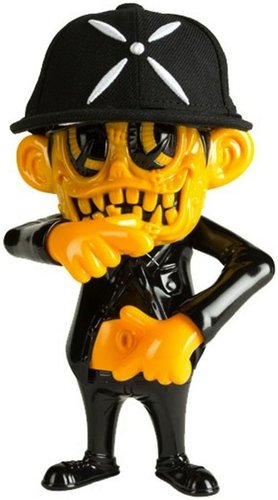 SKUM-kun - Kidrobot Exclusive figure by Knuckle X Suicidal Tendencies, produced by Zacpac. Front view.