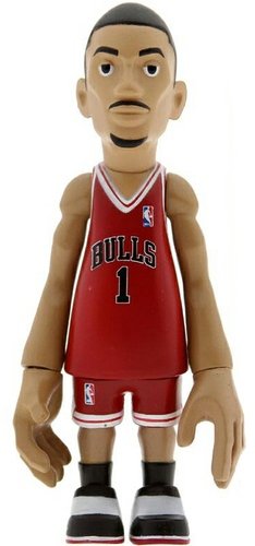 Derrick Rose - Red figure by Coolrain, produced by Mindstyle. Front view.