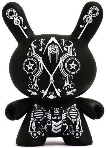 Kenzo Minami Dunny figure by Kenzo Minami, produced by Kidrobot. Front view.