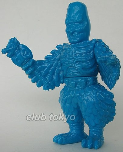 Daimon Blue Unpainted figure by Yuji Nishimura, produced by M1Go. Front view.