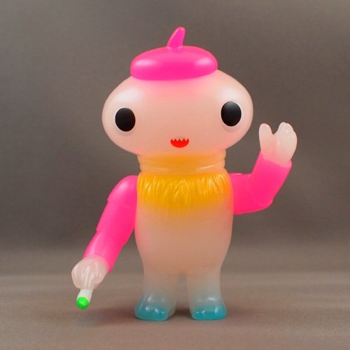 Bolo - Milky Body w/ Pink Beret figure by Chima Group, produced by Chima Group. Front view.
