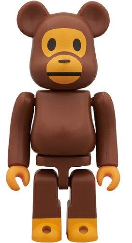 Baby Milo Be@rbrick 100% figure by Bape, produced by Medicom Toy. Front view.