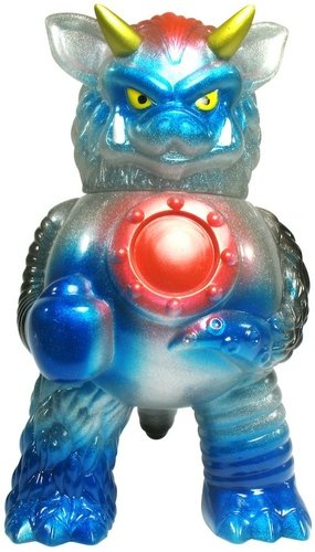 Partyball - WonderCon 2011 figure by Paul Kaiju, produced by Super7. Front view.