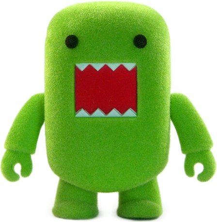 Green Flocked Domo Qee figure by Dark Horse Comics, produced by Toy2R. Front view.