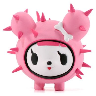 Polpettina figure by Simone Legno (Tokidoki), produced by Strangeco. Front view.