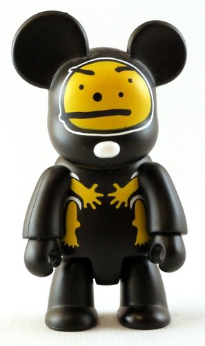 kuro figure by Kouichi Taniguchi, produced by Toy2R. Front view.