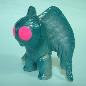 Mothman (Koko Mahi) - Blue, Pink Eyes figure by Koko Mahi , produced by Dream Rocket. Front view.