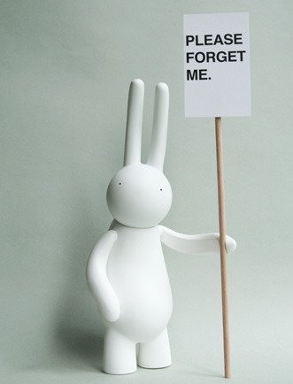 Petit Lapin - Please Forget Me  figure by Mr. Clement. Front view.